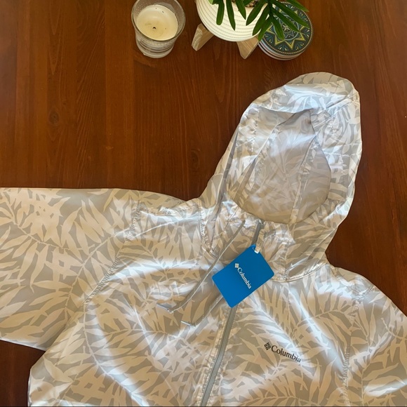 • NWT! [Columbia] Flash Forward • - Picture 5 of 16